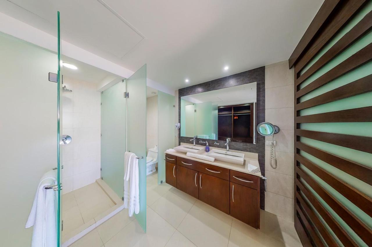 Apartamento Casa Altamar Penthouse Oceanfront 123 Norte @ Mareazul Beachfront Playa del Carmen