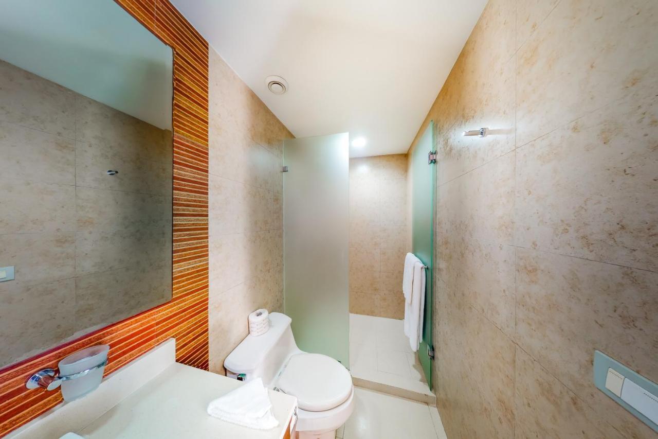 Casa Altamar Penthouse Oceanfront 123 Norte @ Mareazul Beachfront * Playa del Carmen